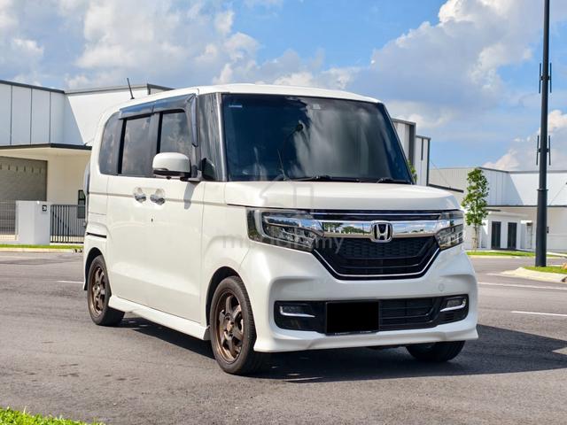 {2018} Honda NBOX 660 CUSTOM G TURBO P/Door F/Loan - 1
