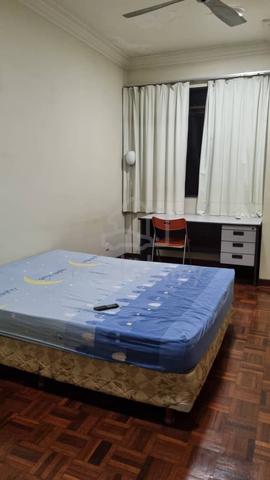 Comfortable and spacious room for rent 1
