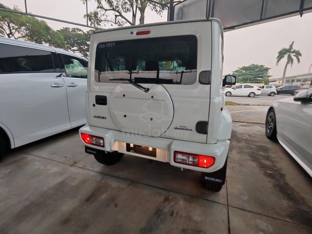 Suzuki Jimny 1.5 2032 5Acar - 5