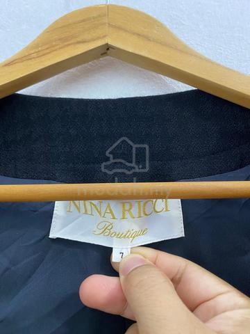 Nina Ricci Boutique Black Wool Long Coat - photo 4 of 6