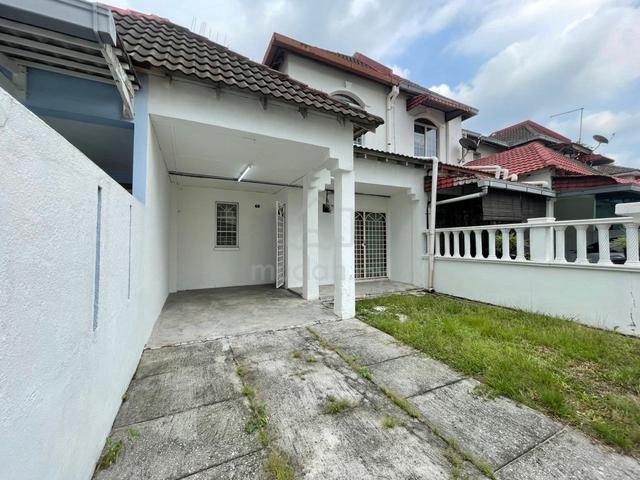 [REFURBISHED ‼️] 2 Storey Terrace USJ 1 Subang Jaya 1