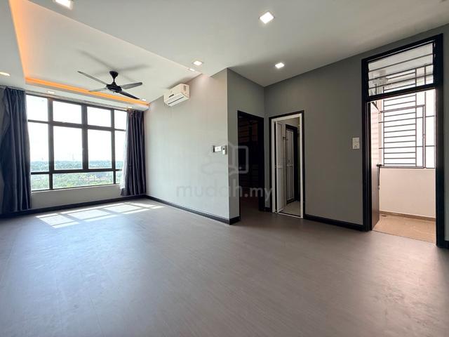 D'Summit Residences 1