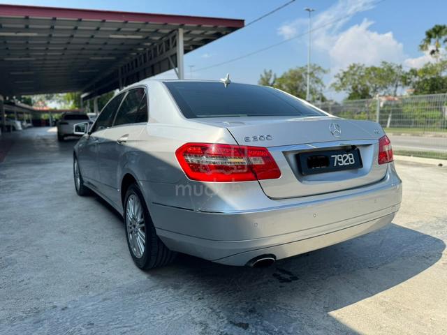 OTR🔥 2011 Mercedes Benz E200 CGI 1.8 W212 CKD - 4