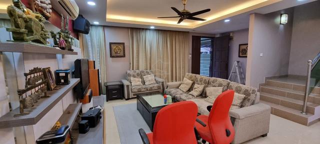 Aman Perdana 2 Storey Renovated Corner Semi-D House for Sale at Klang 1