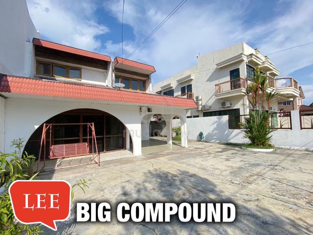 [ 3600 SF BIG COMPOUND ] sungai ara 2 sty semi-d 5r3b nr market - HK 1