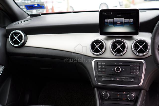 2016 Mercedes Benz GLA180 SE 1.6 1 OWNER - 4