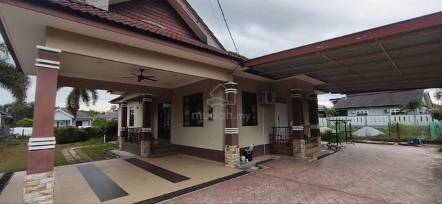 BANGLO Kampung Jati GOng Badak Kuala Nerus Lorong MCD 1