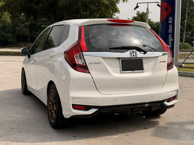 2020 Honda JAZZ 1.5 E MY14 GK FACELIFT (A) - 4