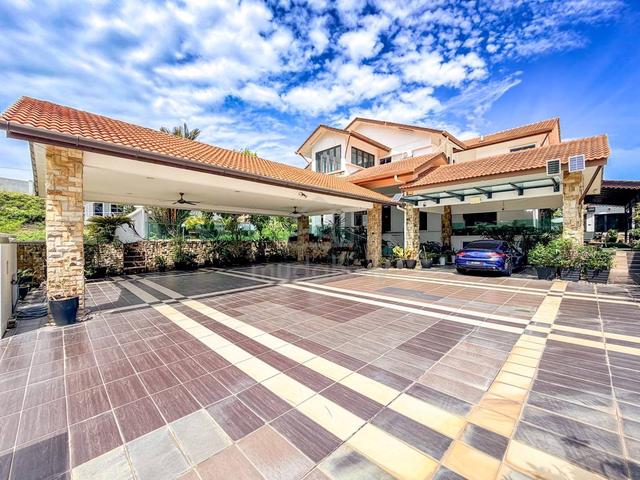 GUARDED AREA 🔥 2 Storey Bungalow Puncak Pinggiran Putra Sungai Merab 1