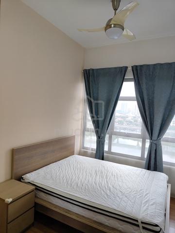 Middle Room Lakeville Residence Taman Wahyu for rent 1