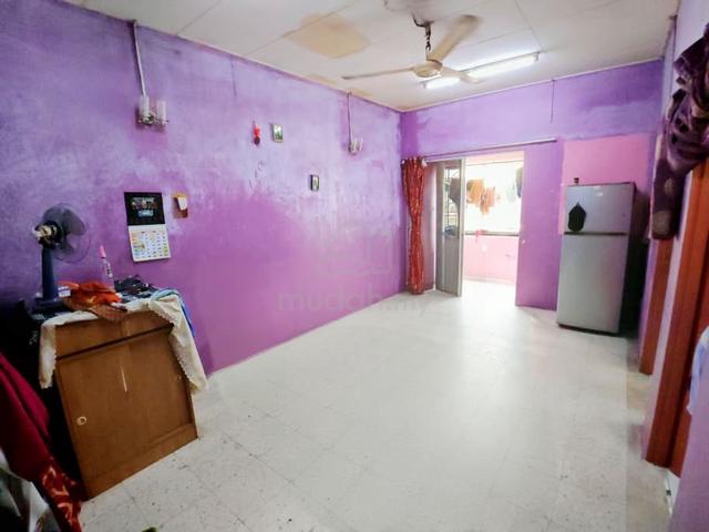 Alpha Arena Apartment 1