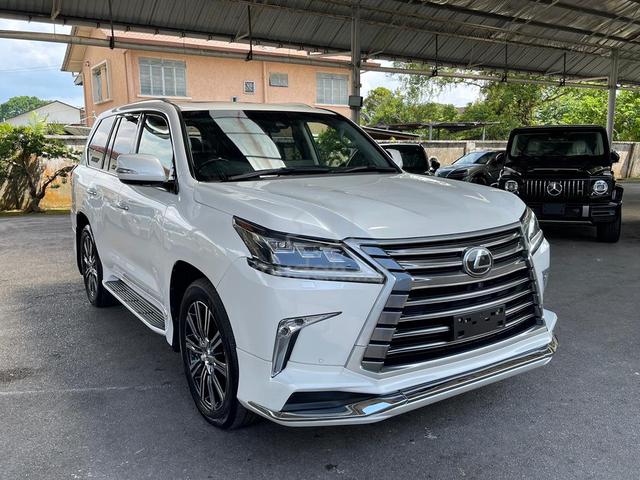 2018 Lexus LX570 5.7 - 1