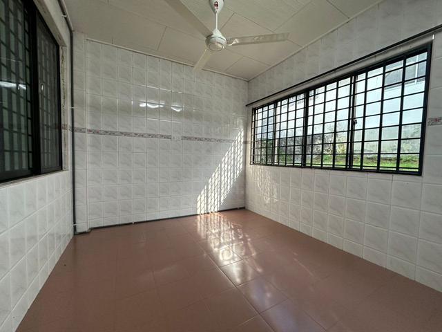 taman pelangi jalan kelabu terrace superlink 4 bedrooms sentosa abad 1