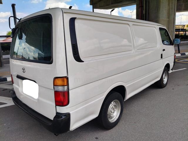 2004 Toyota Hiace 3.0 (M) Panel Van Engine Diesel - 3