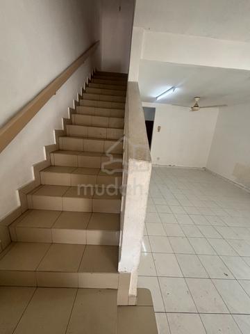 Price Negotiable Vacant House Sri Sinar Segambut Kuala Lumpur for Sale 1
