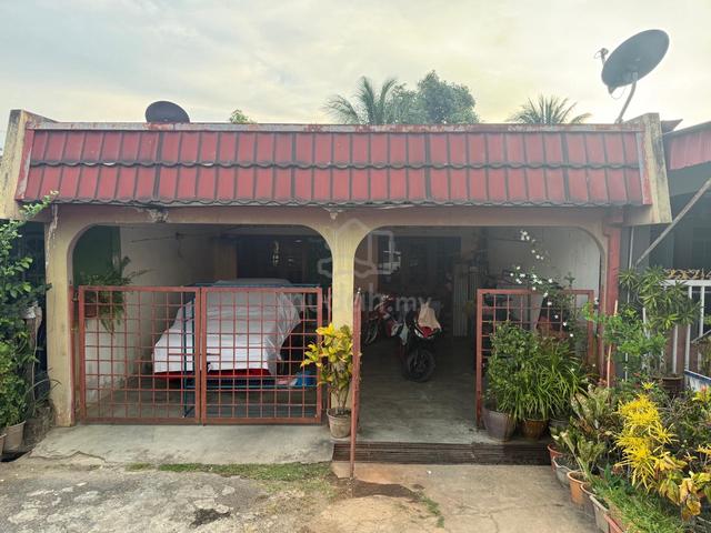 Taman Emas, Beseri (Renovated Unit & Non bumi lot) 1