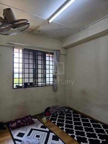Flat Taman Rinting 1