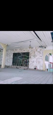 Warm Beautiful House 1