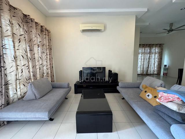 Single Storey Semi-D For Rent with Partially Furnished at Taman Golf 1
