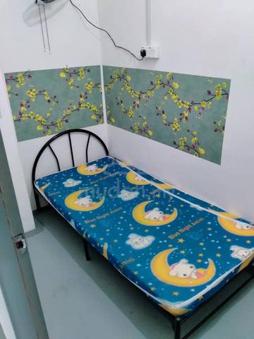 room for rent area aeroville stutong 1