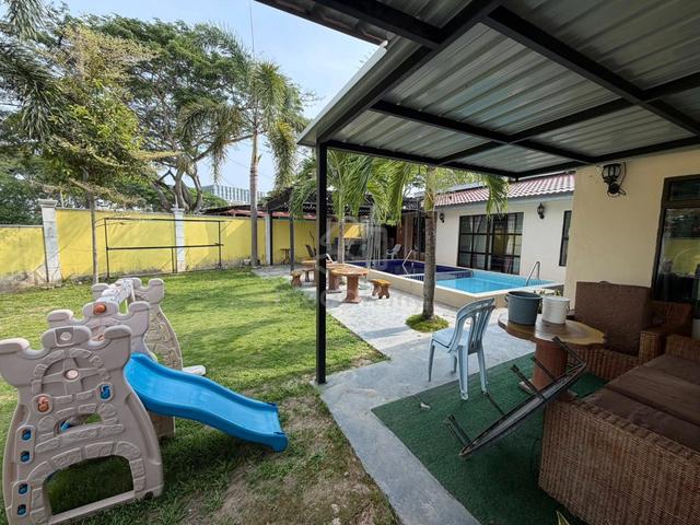 Renovated Single storey corner lot in PD for sale 1