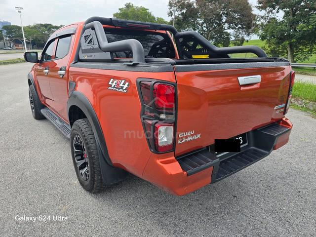 2023 Isuzu D-MAX 1.9 4X4 FULL SERVICE (A)FULL LOAN - 3