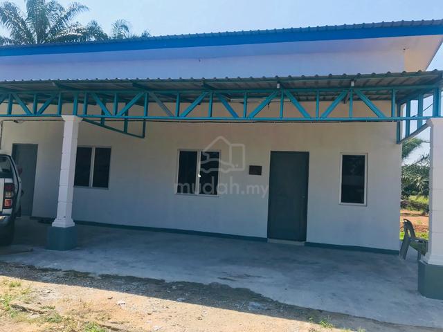 Negeri Sembilan Lukut Not Furnished Townhouse For Rent 1