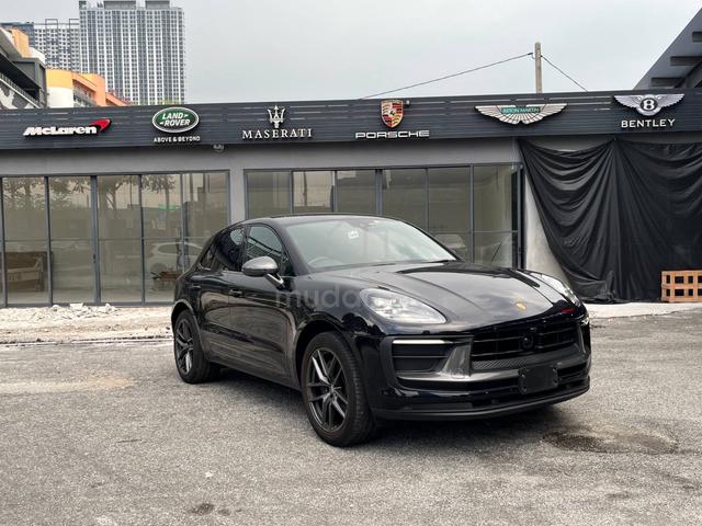 2023 Porsche MACAN T 2.0 PDLS PLUS/SPORT CHRONO - 1