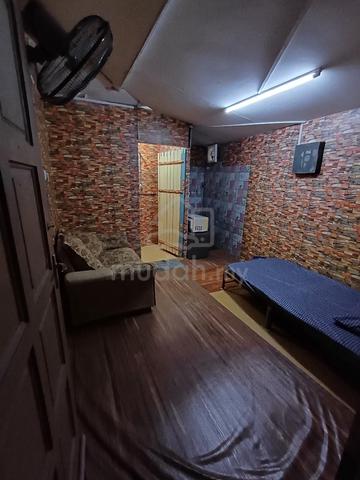 Studio room gombak batu 6 KL 1