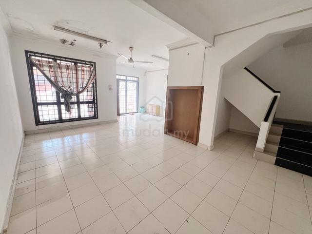 Full Loan Taman Mount Austin 2 Storey Terrace House Mutiara Emas Crest 1