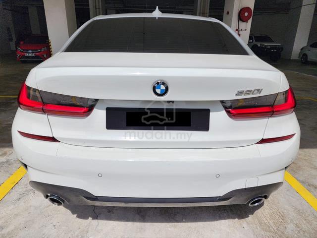 2021 Bmw 330i M SPORT 2.0L (A) - 3