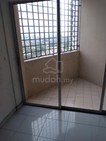 Sri Impian Apartment (Larkin Perdana) 1