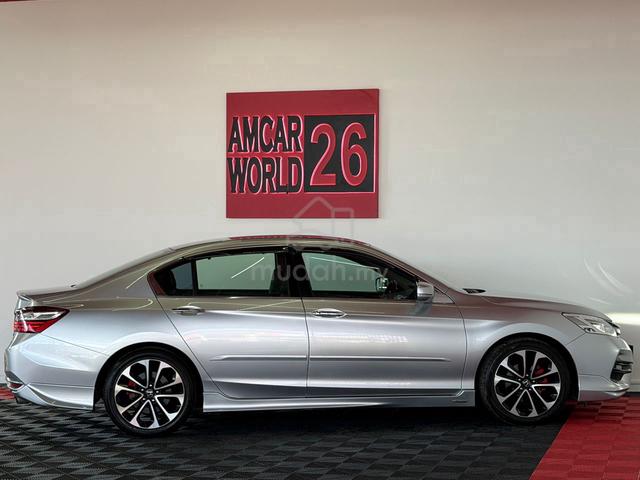 ORI17 Honda ACCORD 2.4 ADVANCE FACELIFT ONE OWNER - 4
