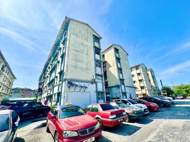 Sri Cempaka Apartment 1