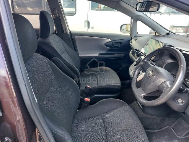 TOYOTA WISH 1.8 (Auto) 7 SEATERS 17" SPORT RIMS - 4