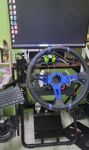 LOGITECH G29 full set stand and shifter - photo 5 of 5