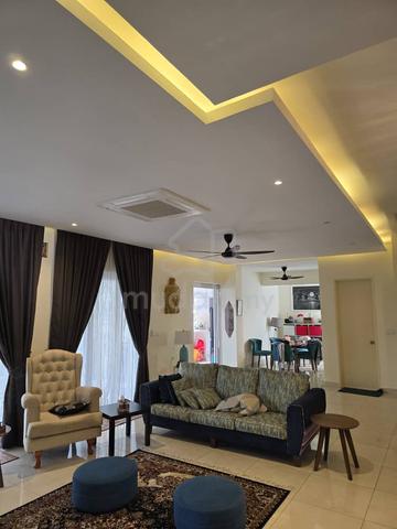 Corner Full furnished 2.5 Semi-D Bukit Puchong Taman Tasik in Puchong 1