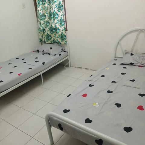 Bilik Sewa Murah Spring Hill P.D- Perempuan Sahaja Fully Furnished 1