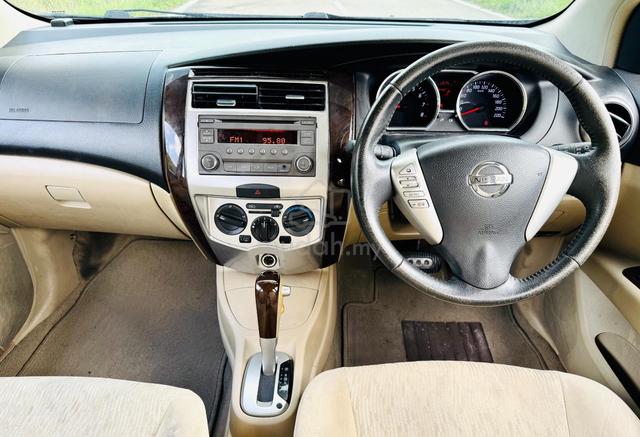-2015-Nissan GRAND LIVINA 1.8 (A)Keyless Start - 5