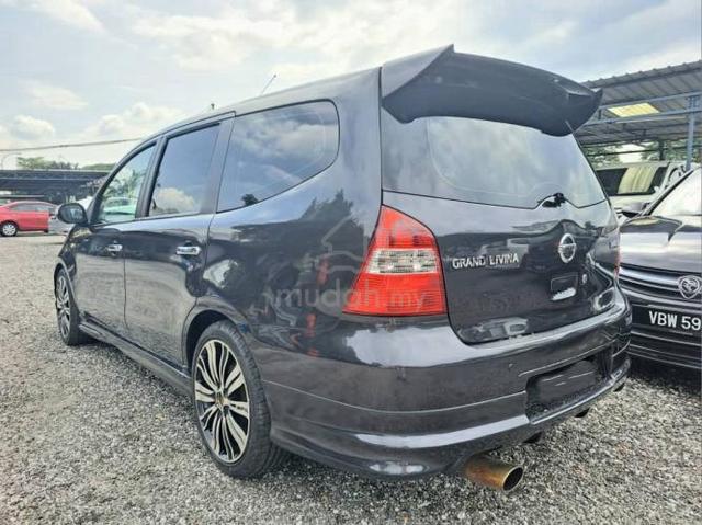 2011 Nissan GRAND LIVINA 1.8 IMPUL (A) - 2