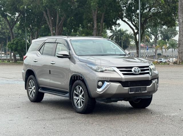 SuperCarKing‼️2017 Toyota FORTUNER 2.7 SRZ 4x4 (A) - 1