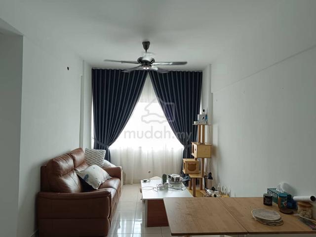 Suria Ixora 1