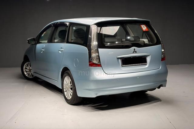2004 Mitsubishi GRANDIS 2.4 MPV (A) - 3