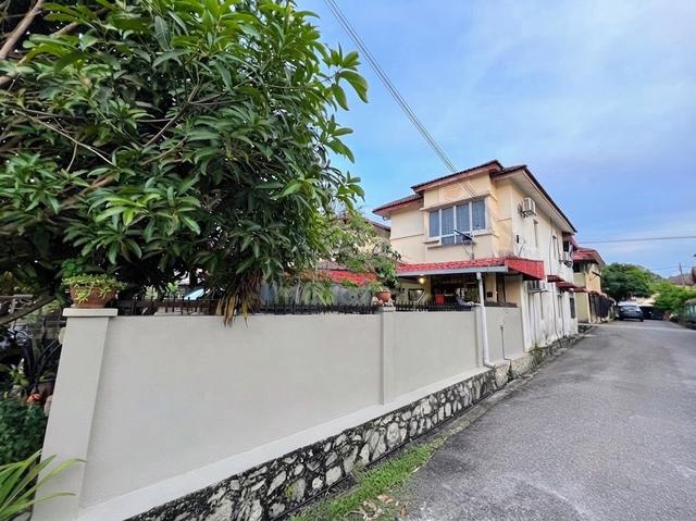 22’X75’, Fully Renovated End Lot 2 Storey Saujana Utama 1, Sg Buloh 1