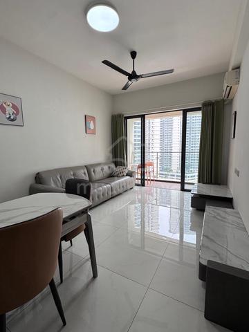 Bay Point @ Country Garden Danga Bay 1