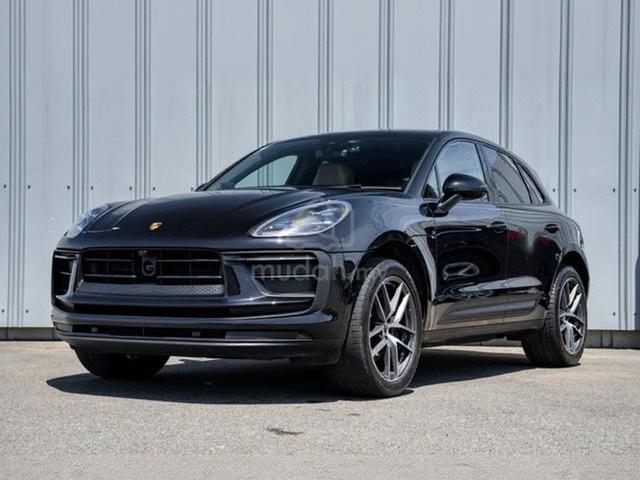 2022 Porsche Macan PDK 4WD 2023 1 (Recon) - 1