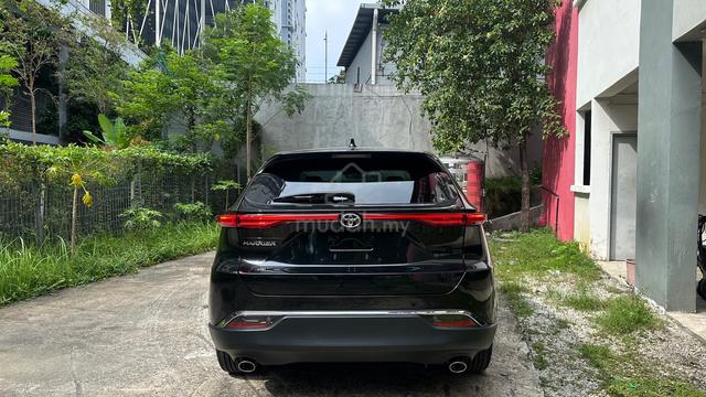 4.5A 13K Km 2021 Toyota HARRIER G Dim & Spare Tyre - 4