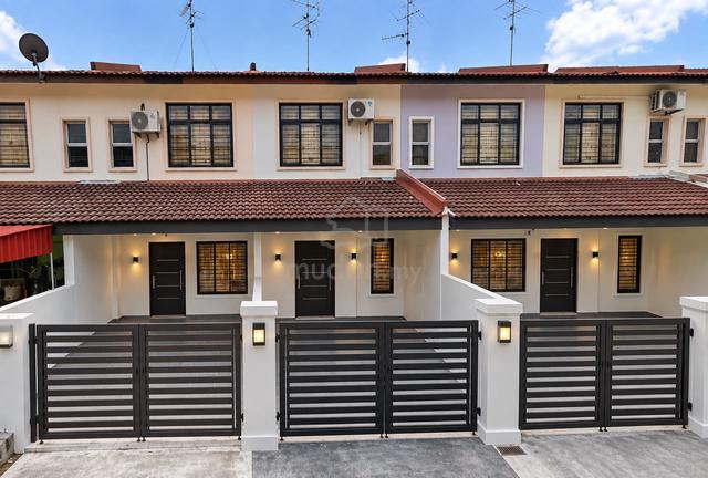 Cheap / Full Loan / Puteri Wangsa / Double Storey Medium Cost / Extend 1