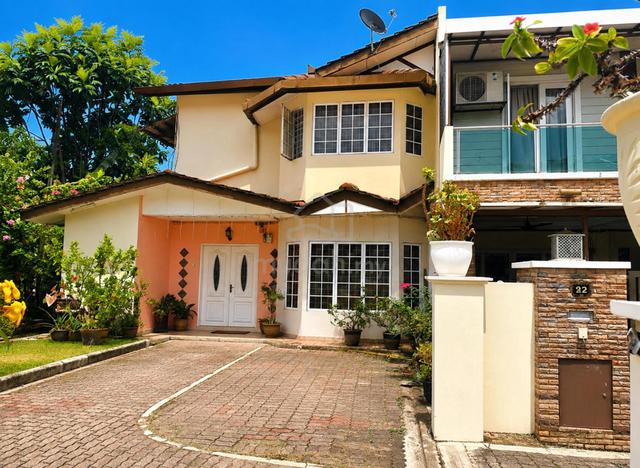 STATEGIC LOCATION 2 Storey Terrace Seksyen 28, Shah Alam 1