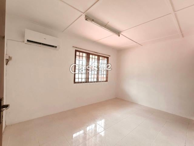 SRI PETALING ( 2 STOREY TERRACED ) Taman Castlefield Kuala Lumpur 1
